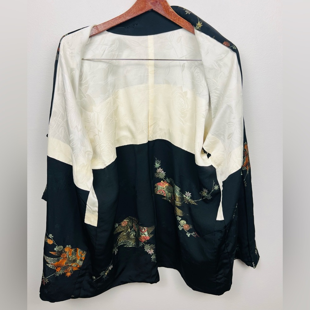 Japanese Haori Jacket · Embroidered - Picture 4 of 15